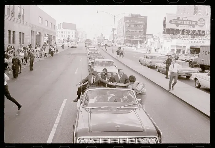 Framed Print : View of Robert F. Kennedy's Long Campaign Motorcade Framed Print : View of Robert F. Kennedy's Long Campaign Motorcade