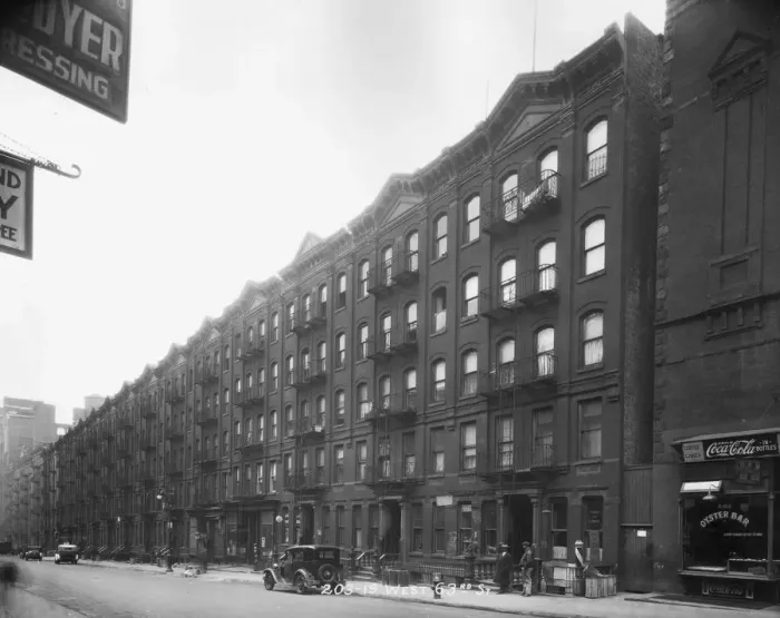 Framed Print : View of row house apartment buildings from 203-19 West 63rd Street in New York City Framed Print : View of row house apartment buildings from 203-19 West 63rd Street in New York City