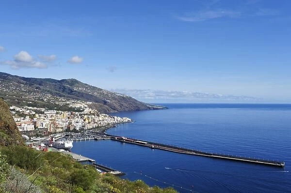 View of Santa Cruz de la Palma with harbour, capital of La Palma, Canary Islands, Spain, Europe, PublicGround