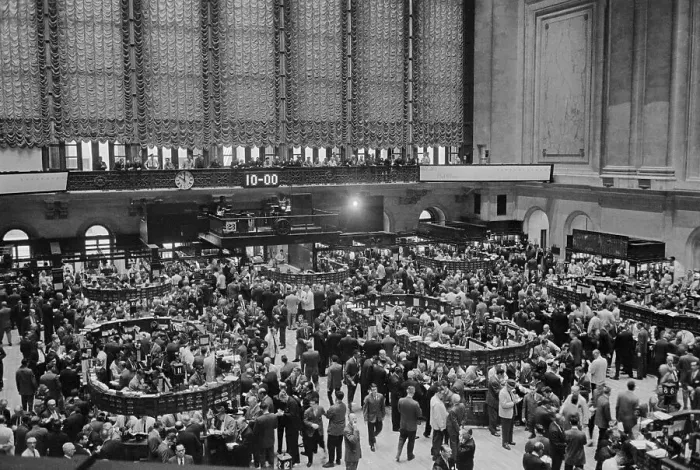 Framed Print : View of Stock Exchange Floor Framed Print : View of Stock Exchange Floor