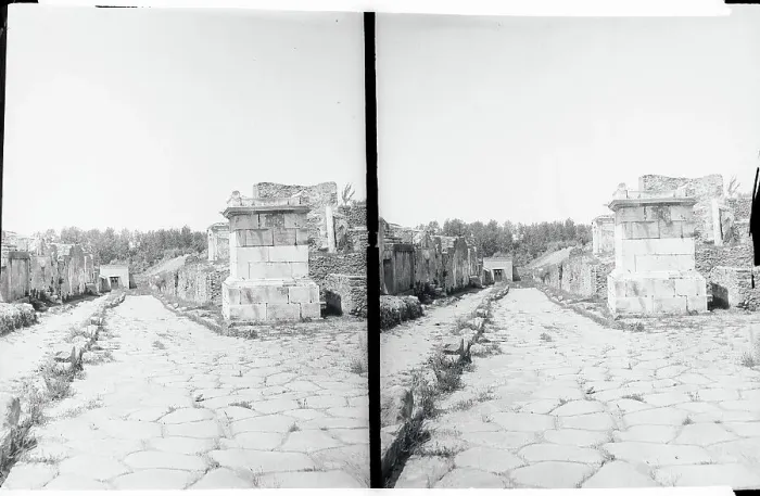 Framed Print : View of Street in Pompeii Framed Print : View of Street in Pompeii