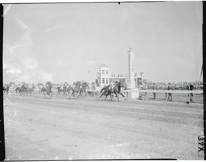 Framed Print : View of Stretch at Kentucky Derby