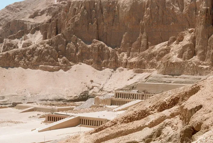Framed Print : Side View of Temples of Hatshepsut Framed Print : Side View of Temples of Hatshepsut
