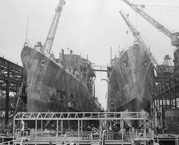 Framed Print : View of USS Beatty and USS Tillman Framed Print : View of USS Beatty and USS Tillman