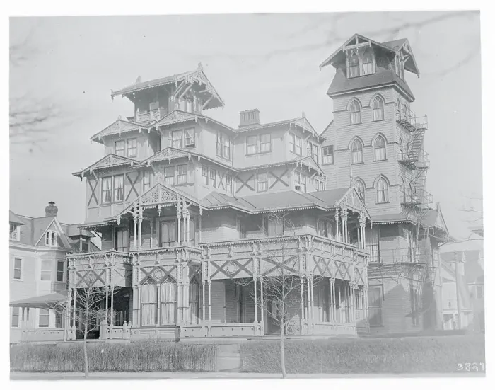 Framed Print : View of Victorian Vintage Built Without Nails or Screws Framed Print : View of Victorian Vintage Built Without Nails or Screws