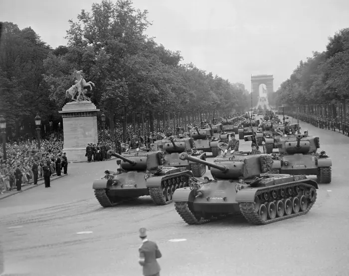 Framed Print : View of War Tanks Against Picturesque Paris Framed Print : View of War Tanks Against Picturesque Paris