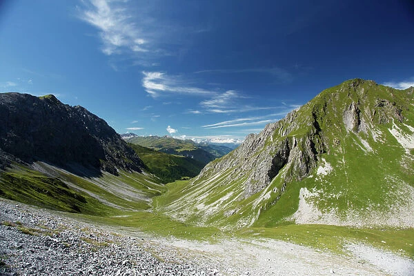 View to the west below the Weissfluhjoch in summer, 2693 m, Parsennbahn, Davos, Plessur Alps, Graubuenden or Grisons, Switzerland, Europe