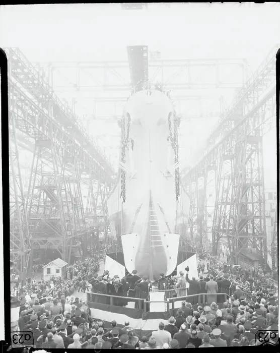 Framed Print : Viewing of New Battleship USS New Jersey Framed Print : Viewing of New Battleship USS New Jersey