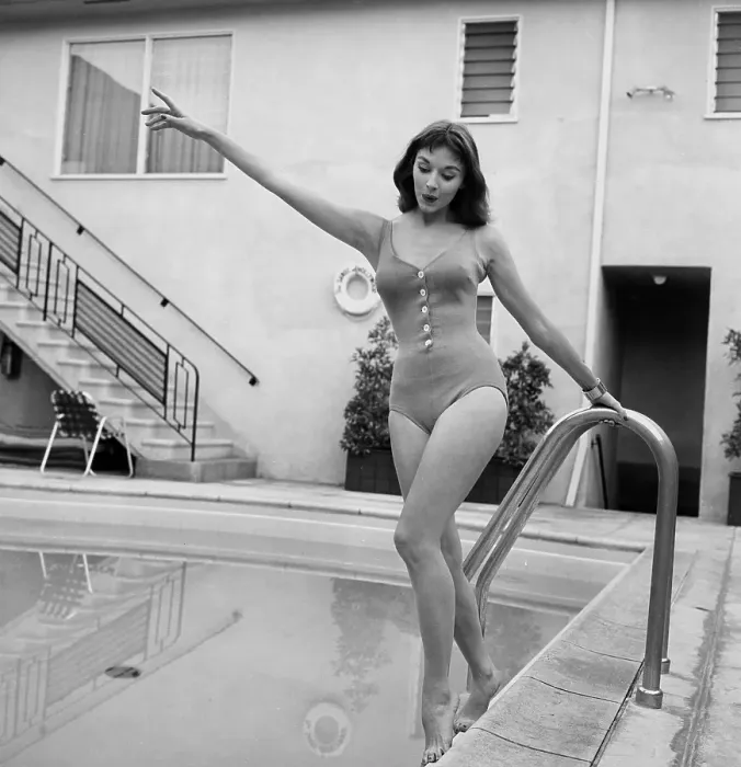 Framed Print : Vikki Dougan Framed Print : Vikki Dougan