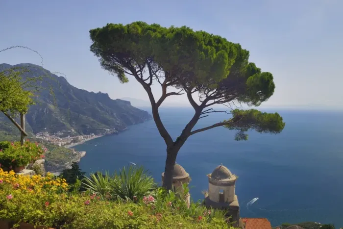 Framed Print : Villa Rufolo, Amalfi coast Framed Print : Villa Rufolo, Amalfi coast