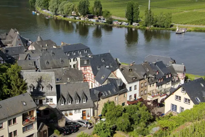 Framed Print : village Beilstein, Mosel River, Germany Framed Print : village Beilstein, Mosel River, Germany