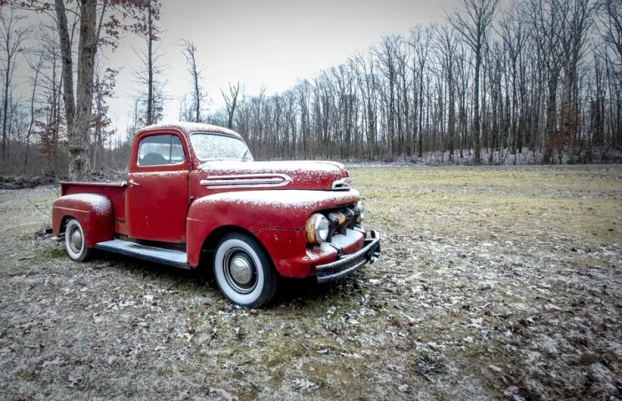 Framed Print : Vintage Old Truck Framed Print : Vintage Old Truck