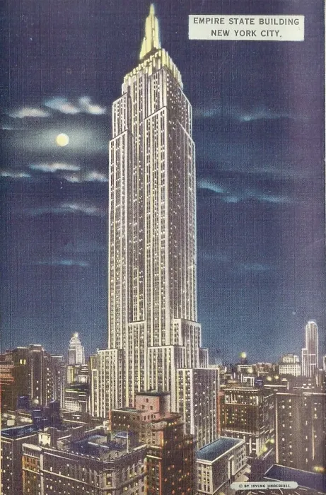 Framed Print : Vintage souvenir postcard, The Empire State Building, NYC, New York, ca 1944 Framed Print : Vintage souvenir postcard, The Empire State Building, NYC, New York, ca 1944