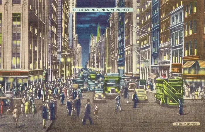 Framed Print : Vintage souvenir postcard, Fifth Avenue, NYC, New York, ca 1944 Framed Print : Vintage souvenir postcard, Fifth Avenue, NYC, New York, ca 1944
