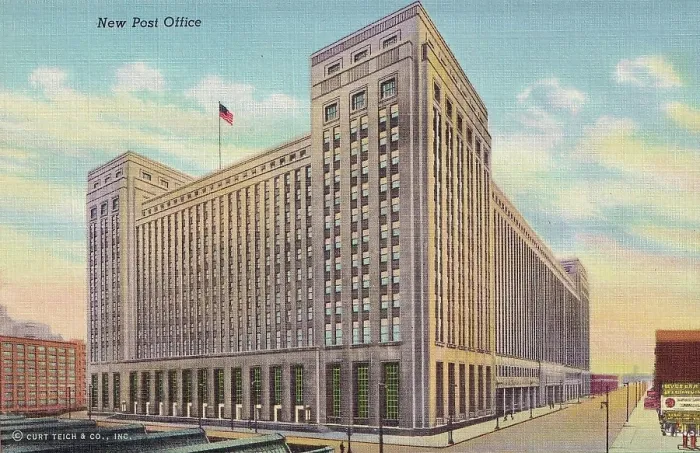 Framed Print : Vintage souvenir postcard, The New Post Office, Chicago, 1937 Framed Print : Vintage souvenir postcard, The New Post Office, Chicago, 1937