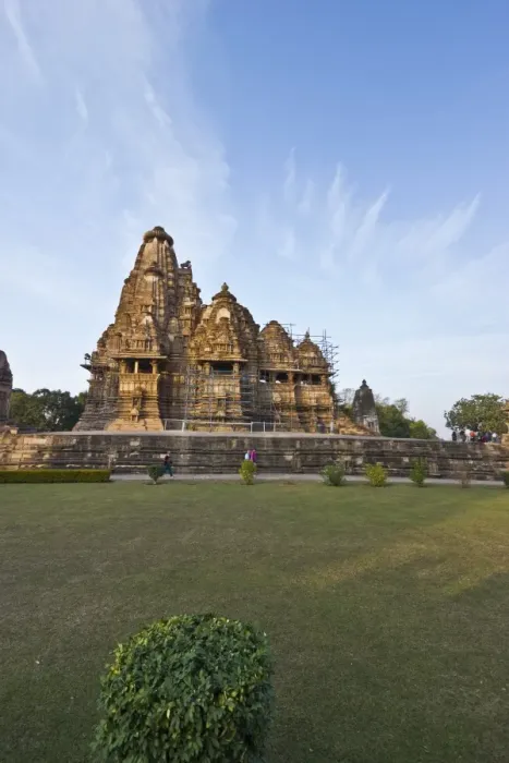 Framed Print : Vishwanath Temple, Khajuraho Temples, Chhatarpur District, Madhya Pradesh, India Framed Print : Vishwanath Temple, Khajuraho Temples, Chhatarpur District, Madhya Pradesh, India