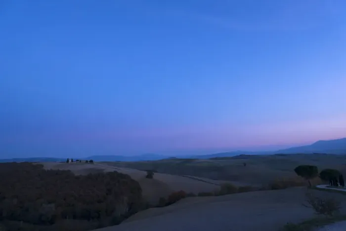 Framed Print : Vitaleta chapel in the landscape of Val d Orcia after sunset
