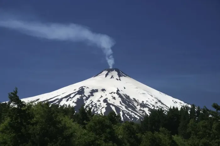 Framed Print : Volcanic smoke rising from Villarrica or Rucapillan Volcano, seen from Pucon, Chile Framed Print : Volcanic smoke rising from Villarrica or Rucapillan Volcano, seen from Pucon, Chile