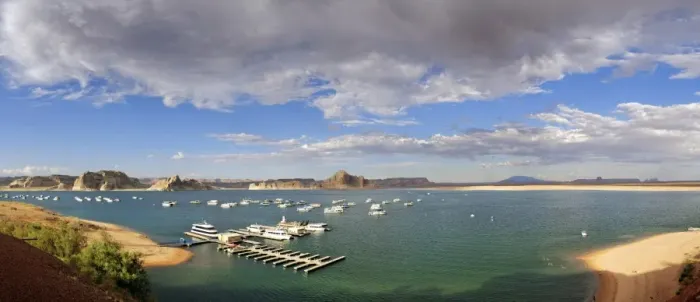 Framed Print : Wahweap Marina, Wahweap Bay, Lake Powell, Page, Arizona, USA Framed Print : Wahweap Marina, Wahweap Bay, Lake Powell, Page, Arizona, USA