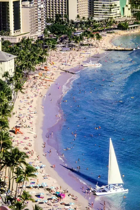 Framed Print : Waikiki Beach Framed Print : Waikiki Beach