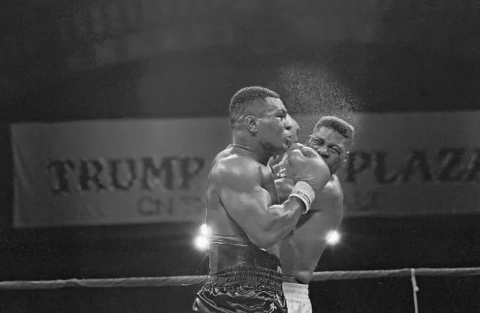 Framed Print : Waist Up Mike Tyson Ko's Tyrell Biggs Framed Print : Waist Up Mike Tyson Ko's Tyrell Biggs