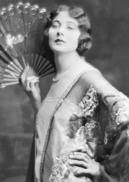 Framed Print : Waist-Up Betty Blythe Holding Fan Framed Print : Waist-Up Betty Blythe Holding Fan