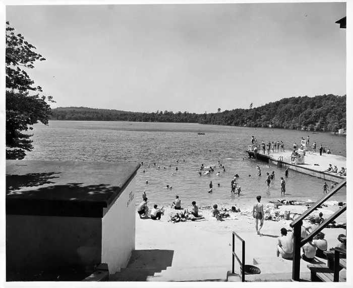 Framed Print : WALDEN POND Framed Print : WALDEN POND