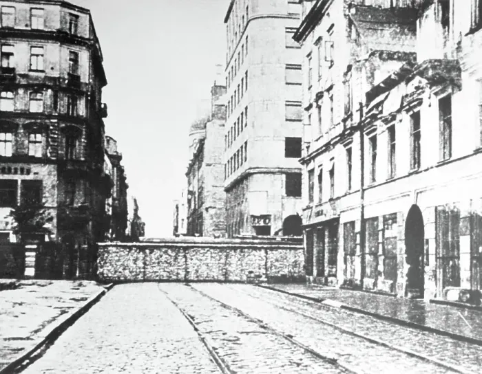 Framed Print : Wall Separating Area of Warsaw Framed Print : Wall Separating Area of Warsaw
