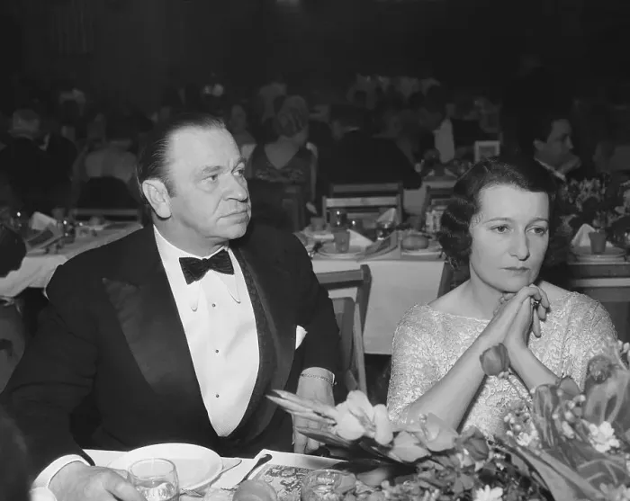 Framed Print : Wallace Beery Sitting Next to Mrs. M. Marafioti Framed Print : Wallace Beery Sitting Next to Mrs. M. Marafioti