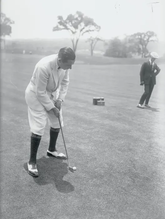 Framed Print : Walter Hagen in Golfing Pose Framed Print : Walter Hagen in Golfing Pose