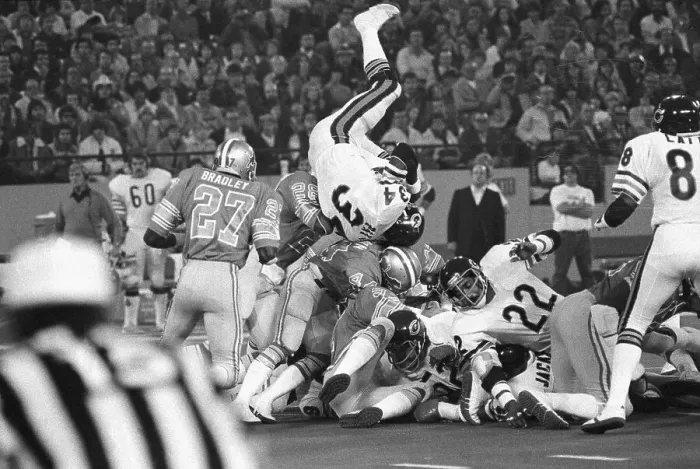 Framed Print : Walter Payton Upended as He Scores Touchdown