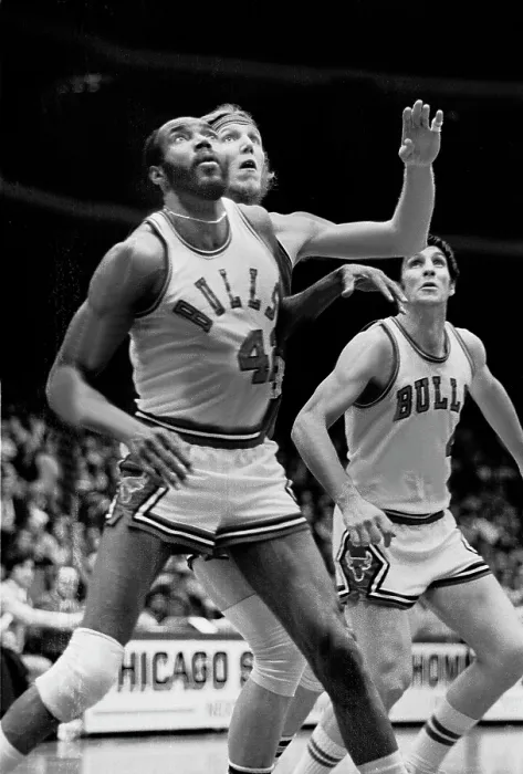 Framed Print : Bill Walton of the Portland Trailblazers in the 1975-1976 season at the Chicago Stadium in Chicago, Il