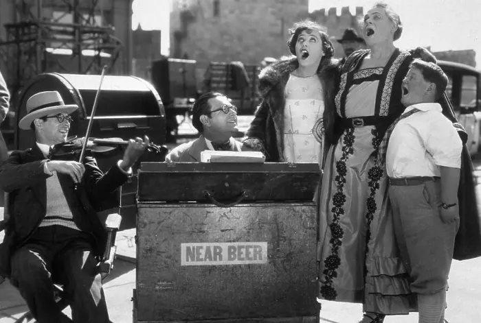 Framed Print : Warble. circa 1927: Actors Marie Dressler (1869-1934), Eddie Gribbon Framed Print : Warble. circa 1927: Actors Marie Dressler (1869-1934), Eddie Gribbon