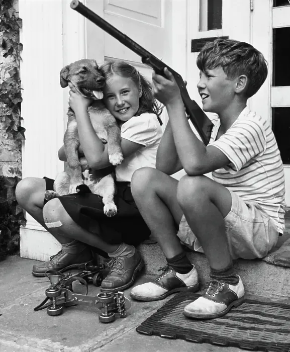 Framed Print : Wartime Evacuees Framed Print : Wartime Evacuees