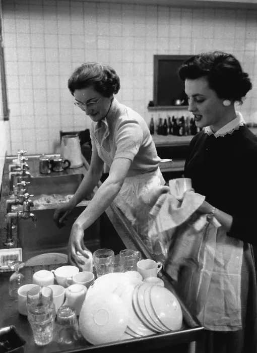 Framed Print : Washing Up Time Framed Print : Washing Up Time