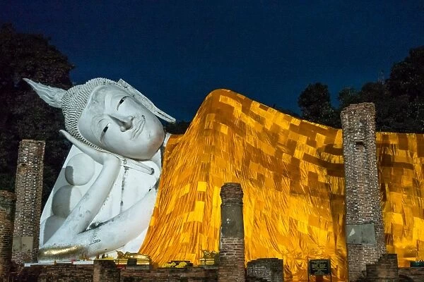 Wat Khun Intha Pramun temple at at Angthong Province, Historical Park, Thailand