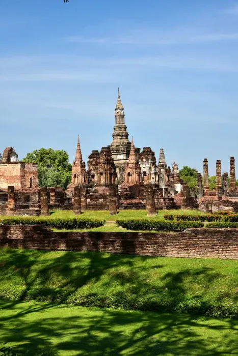 Framed Print : wat mahathat Sukhothai Thailand, Asia Framed Print : wat mahathat Sukhothai Thailand, Asia