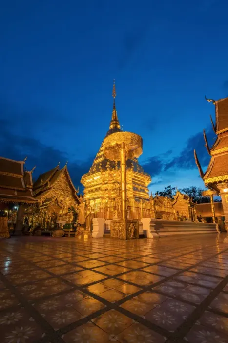 Framed Print : Wat Phra That Doi Suthep Chiang Mai, Thailand Framed Print : Wat Phra That Doi Suthep Chiang Mai, Thailand