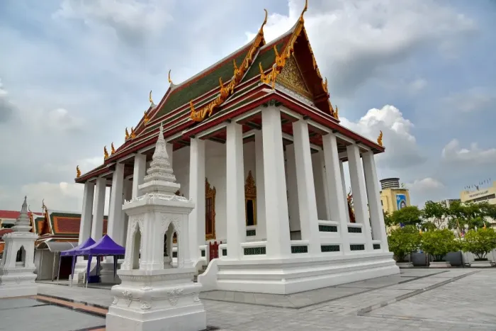 Framed Print : Wat Ratchanatdaram temple at Bangkok Framed Print : Wat Ratchanatdaram temple at Bangkok