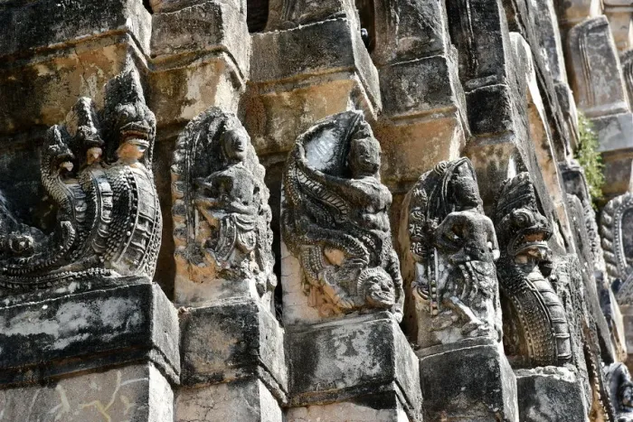 Framed Print : Wat Si Sawai sculpture Sukhothai Thailand, Asia Framed Print : Wat Si Sawai sculpture Sukhothai Thailand, Asia