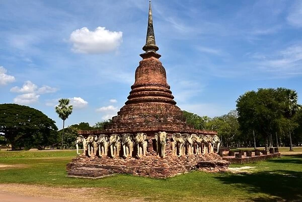Wat Sorasak Sukhothai temple Thailand, Asia