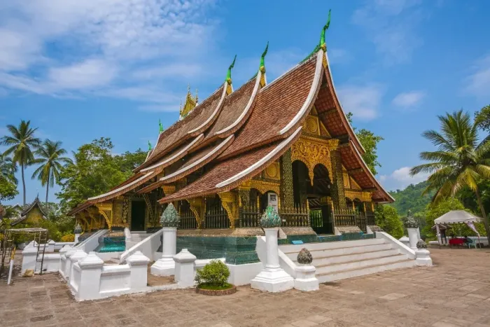 Framed Print : Wat Xieng Thong Temple in Luang Prabang Framed Print : Wat Xieng Thong Temple in Luang Prabang