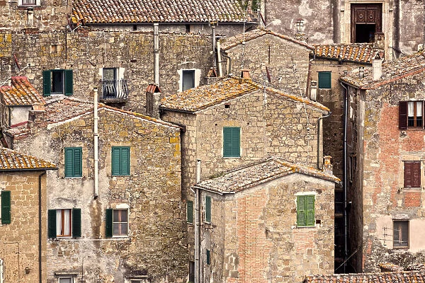 Watch Out. Sorano is a town and comune in the province of Grosseto, southern Tuscany 