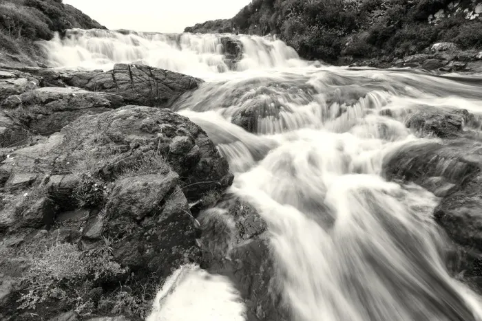Framed Print : Waterfall at the Hermitage bridge on rainy day - Hermitage Bridge, Scotland Framed Print : Waterfall at the Hermitage bridge on rainy day - Hermitage Bridge, Scotland