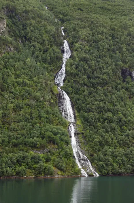 Framed Print : Waterfall The Suitor in the Geiranger Fjord, UNESCO World Heritage Site, Norway, Scandinavia, Northern Europe Framed Print : Waterfall The Suitor in the Geiranger Fjord, UNESCO World Heritage Site, Norway, Scandinavia, Northern Europe