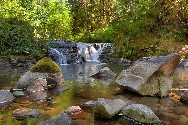 Waterfall at Sweet Creek in Oregon