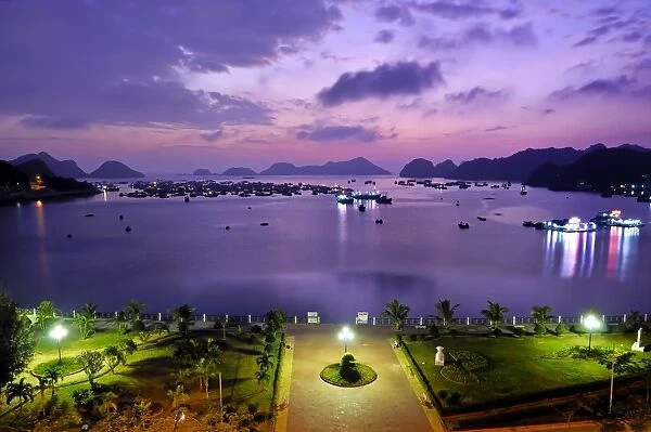 Waterfront promenade of Cat Ba, Halong Bay, Vietnam, Southeast Asia