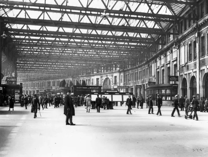 Framed Print : Waterloo Concourse Framed Print : Waterloo Concourse