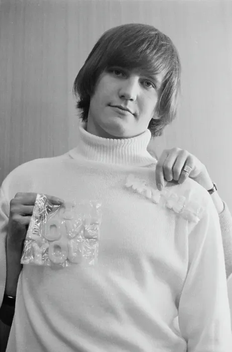 Framed Print : Wayne Fontana, British Pop Singer