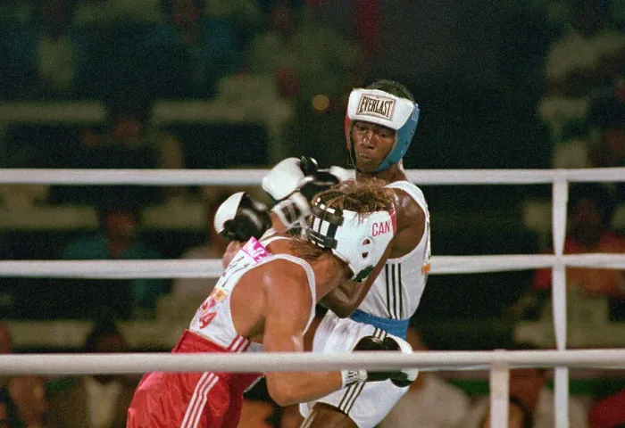 Framed Print : Wayne Gordon and Mark Breland Boxing Framed Print : Wayne Gordon and Mark Breland Boxing